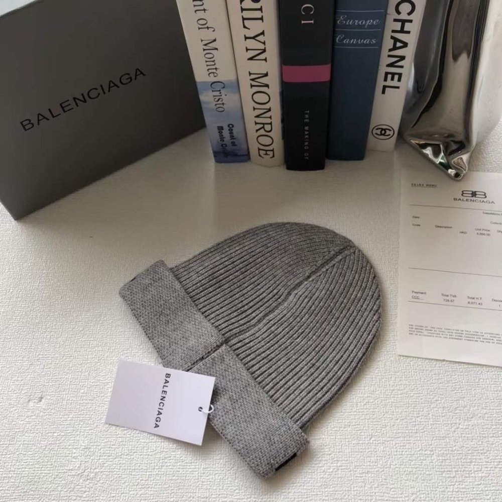 💎✨AUTHENTIC✨💎Balenciaga hat - Picture 2 of 4